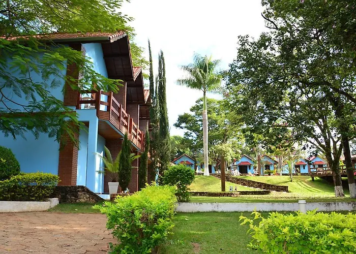Hotel Fazenda Floresta Do LagoHotel Em